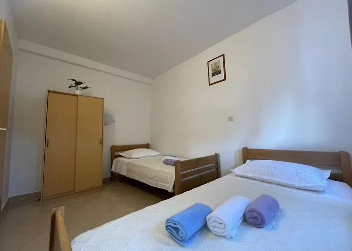 Santa Marija Апартаменты Dol (Hvar)